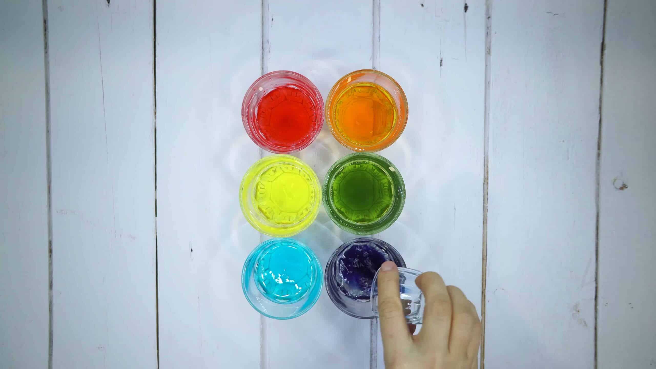 colour water with food colouring scaled